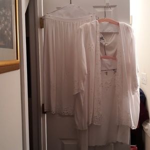 Three piece skirt set